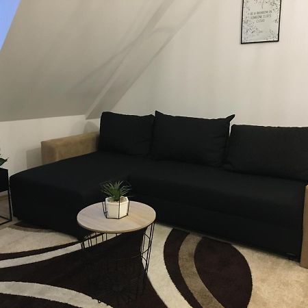 דברצן Queen Apartman מראה חיצוני תמונה