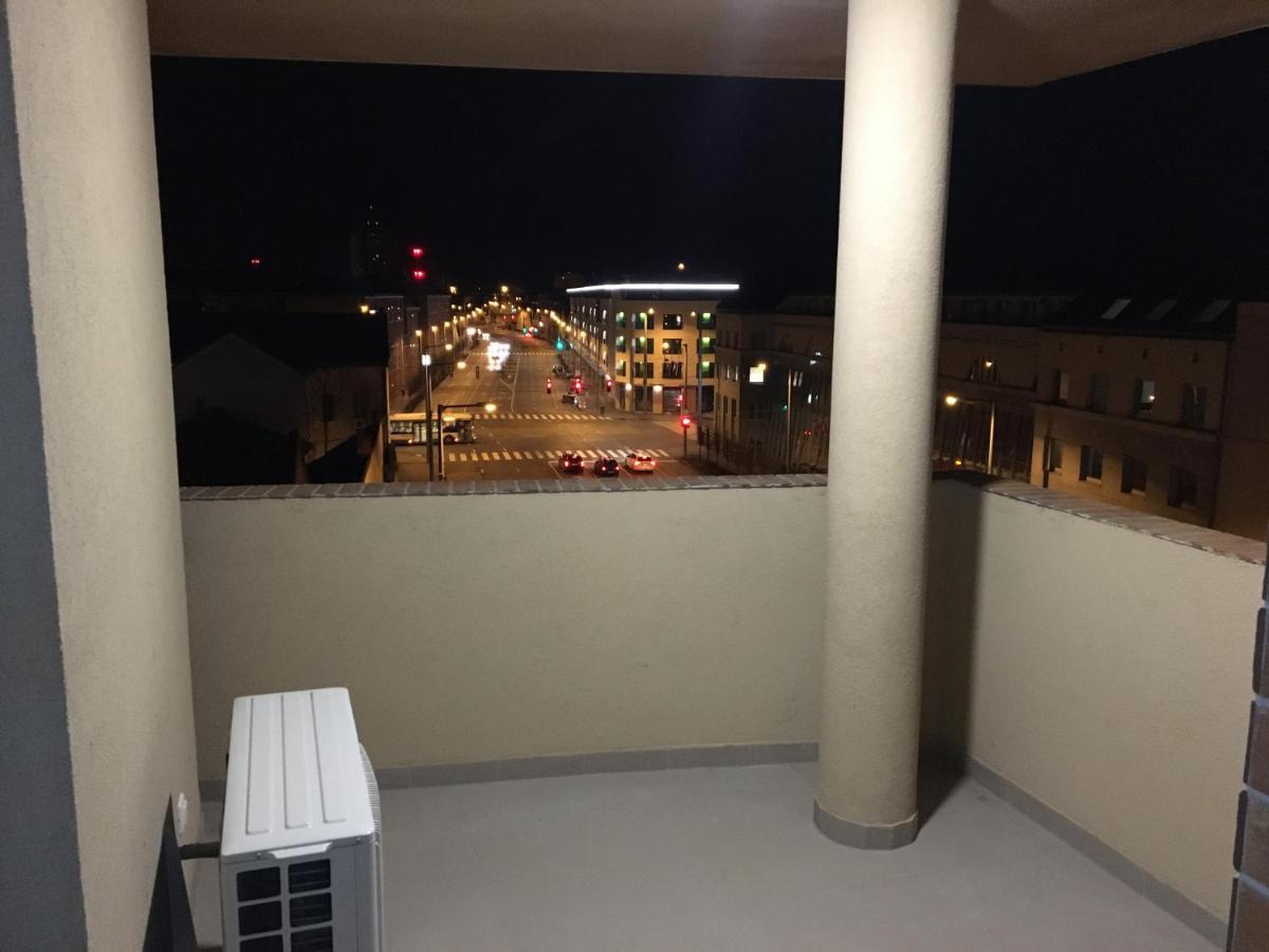 דברצן Queen Apartman מראה חיצוני תמונה