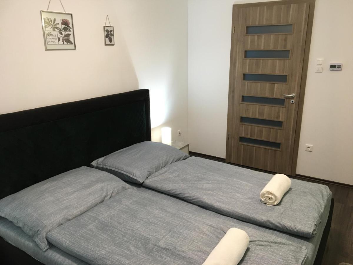 דברצן Queen Apartman מראה חיצוני תמונה