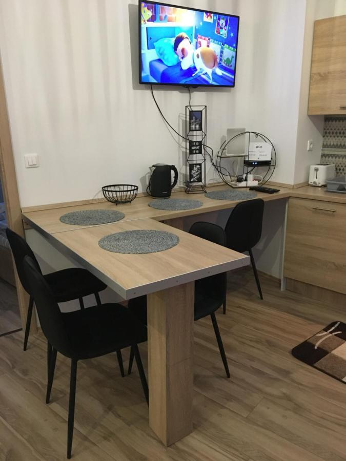 דברצן Queen Apartman מראה חיצוני תמונה