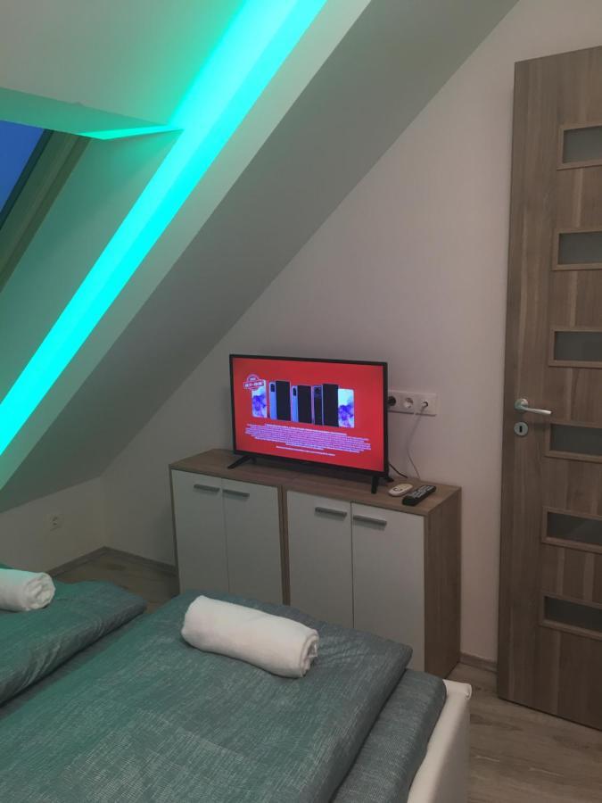 דברצן Queen Apartman מראה חיצוני תמונה