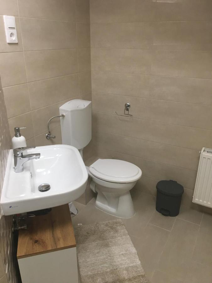 דברצן Queen Apartman מראה חיצוני תמונה