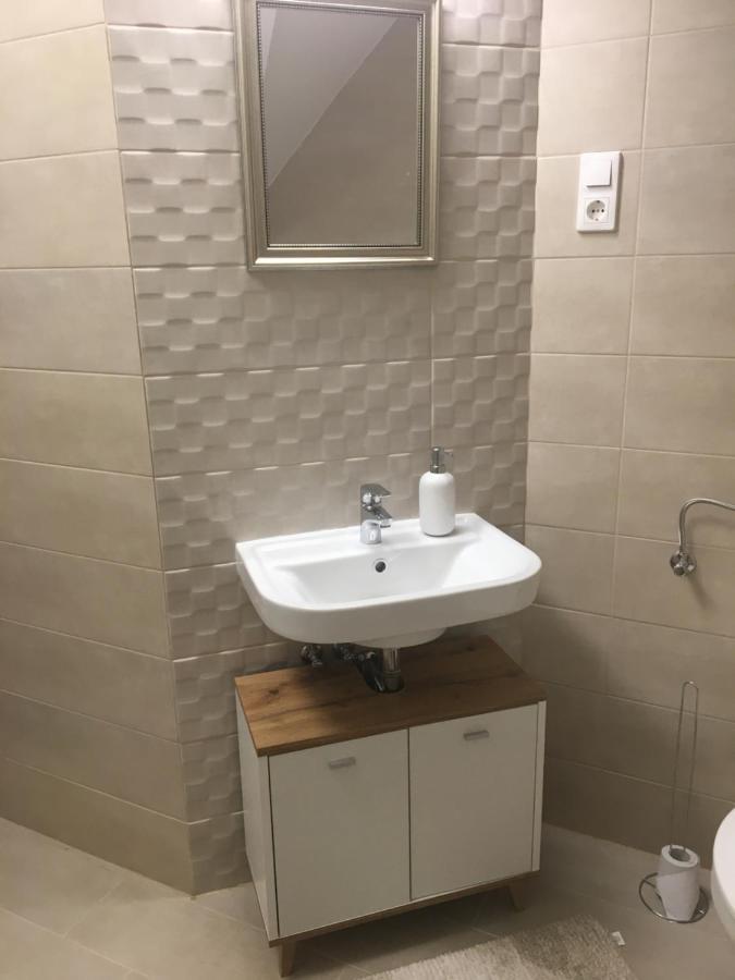 דברצן Queen Apartman מראה חיצוני תמונה
