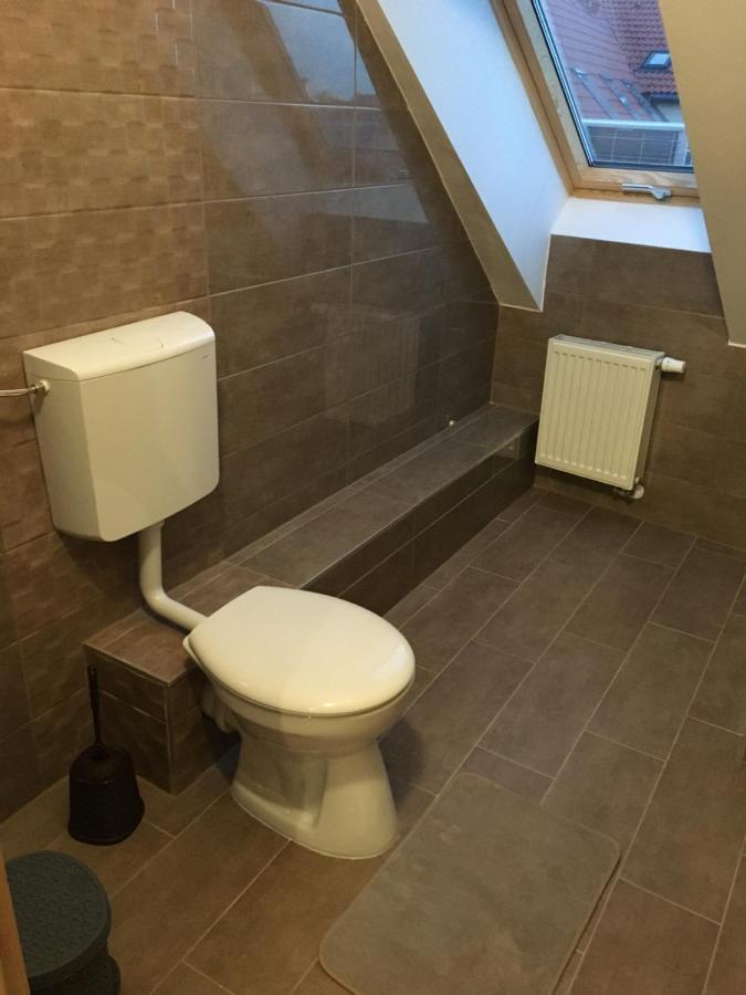 דברצן Queen Apartman מראה חיצוני תמונה