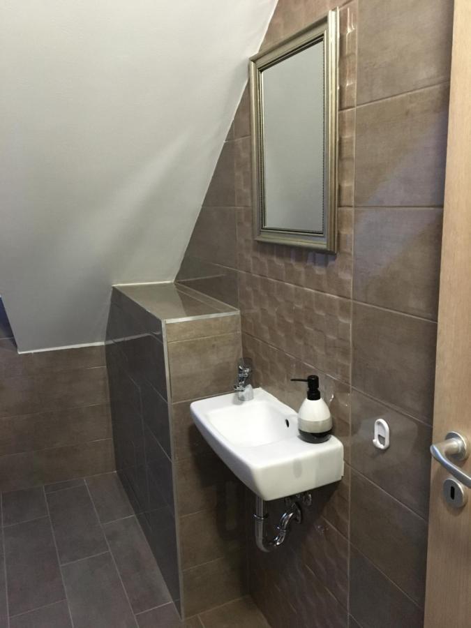 דברצן Queen Apartman מראה חיצוני תמונה