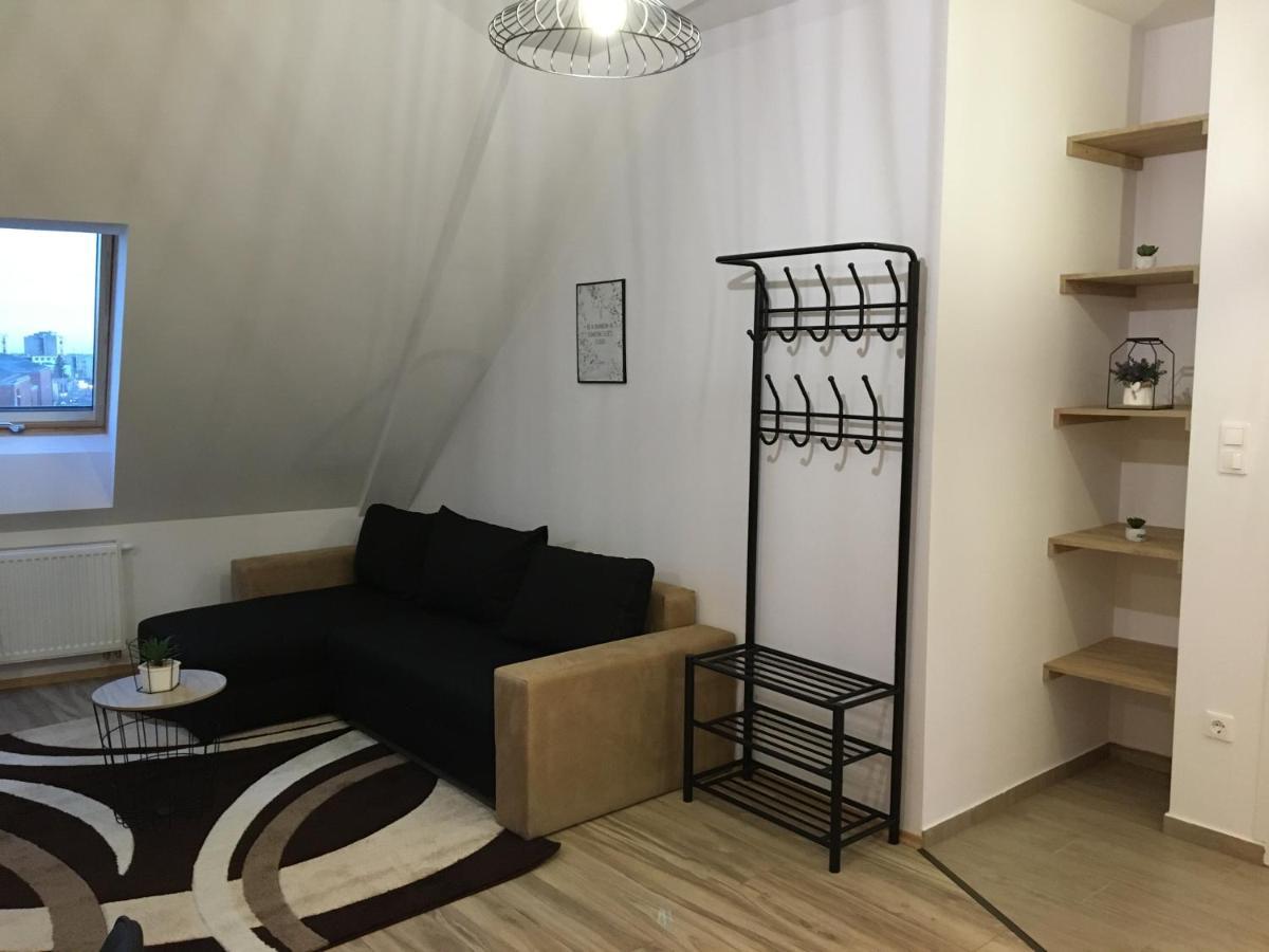 דברצן Queen Apartman מראה חיצוני תמונה